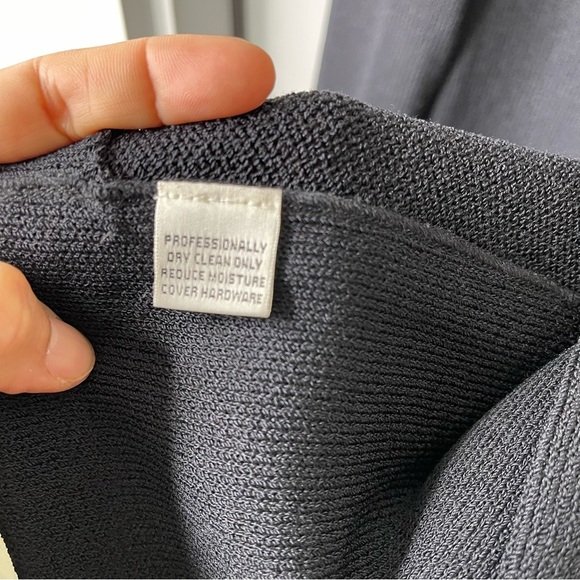 St John Collection black santana‎ knit button jacket size 8 quiet luxury - Picture 2 of 5